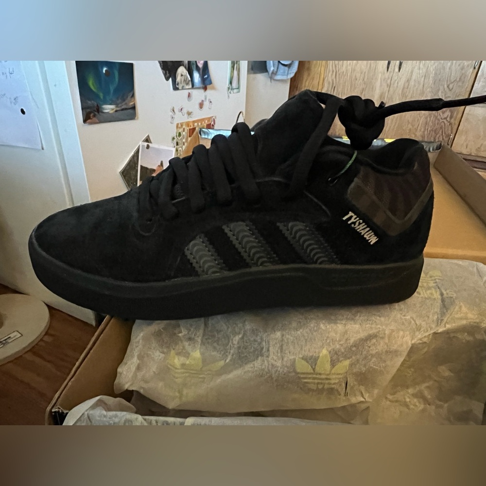 Adidas Tyshawn spitfire